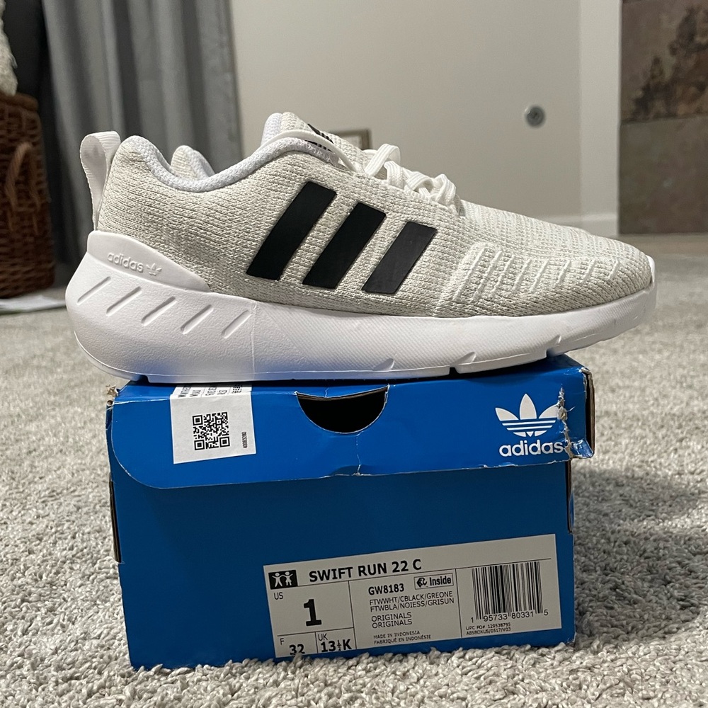 Adidas Kids Swift Run Sneakers